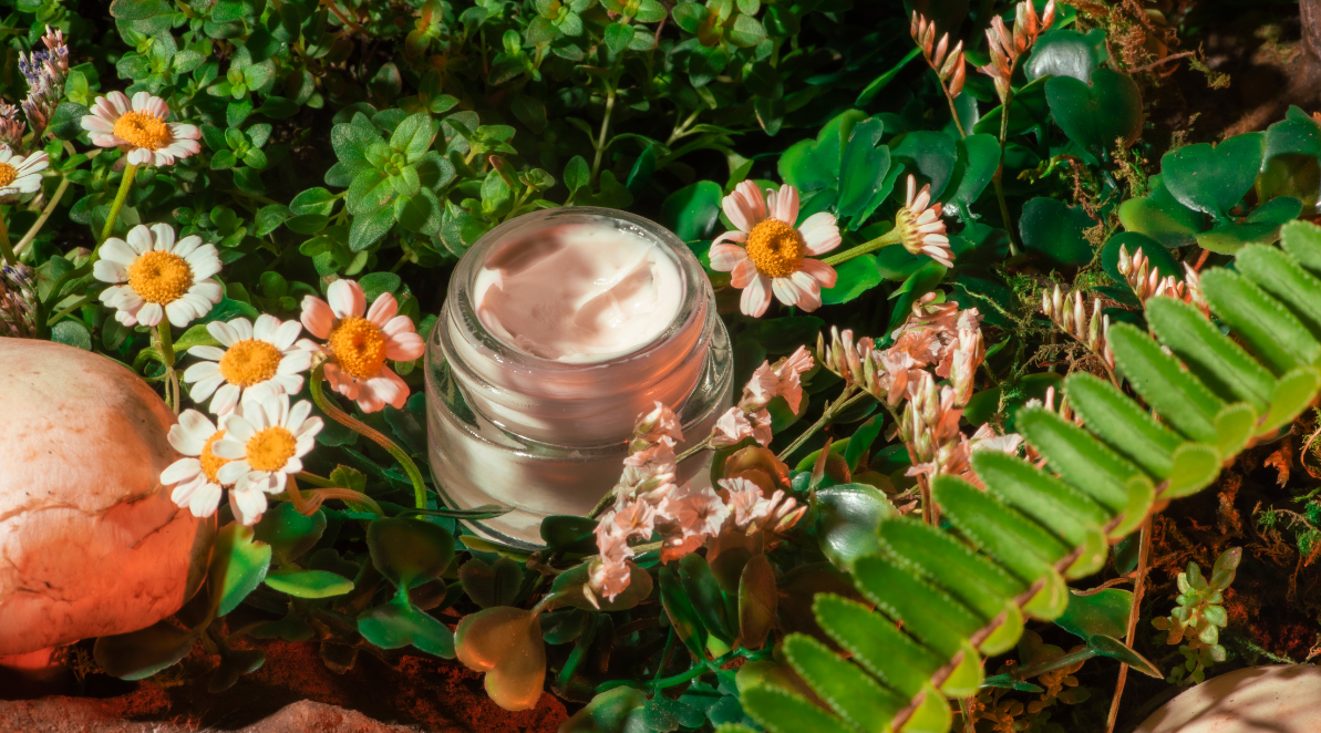 SUSTAINABLE BEAUTY: HOW HIMAIRA IS MAKING A DIFFERENCE