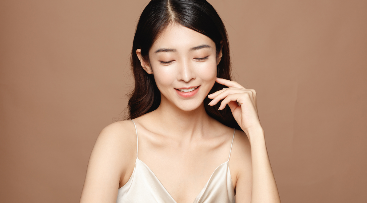 WHY MOISTURIZING IS IMPORTANT?